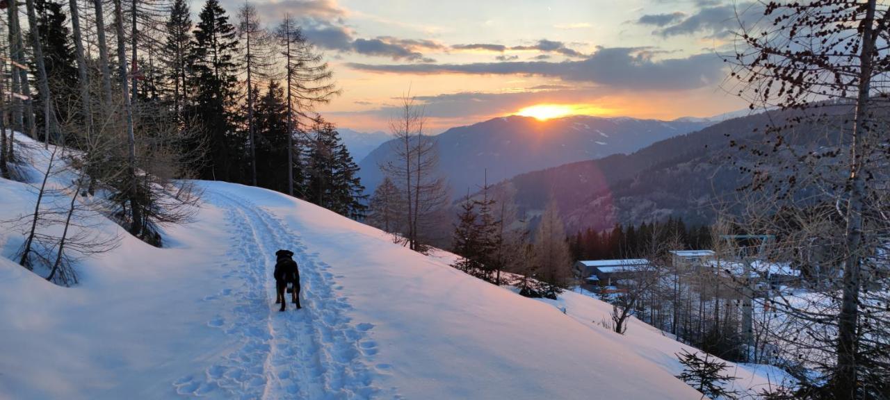 Familien-Garten-Suite Kanzelhoehe Gerlitzen - Gerlitzenurlaub At Kanzelhohe Bagian luar foto