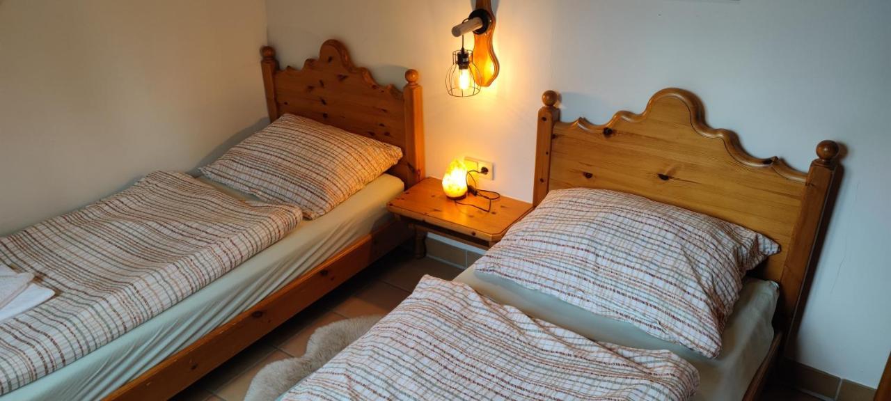 Familien-Garten-Suite Kanzelhoehe Gerlitzen - Gerlitzenurlaub At Kanzelhohe Bagian luar foto